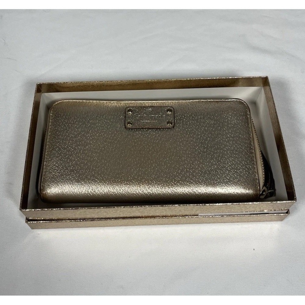 Kate Spade KE447 Glimmer Boxed Medium Flap Phone Wristlet Wallet Black